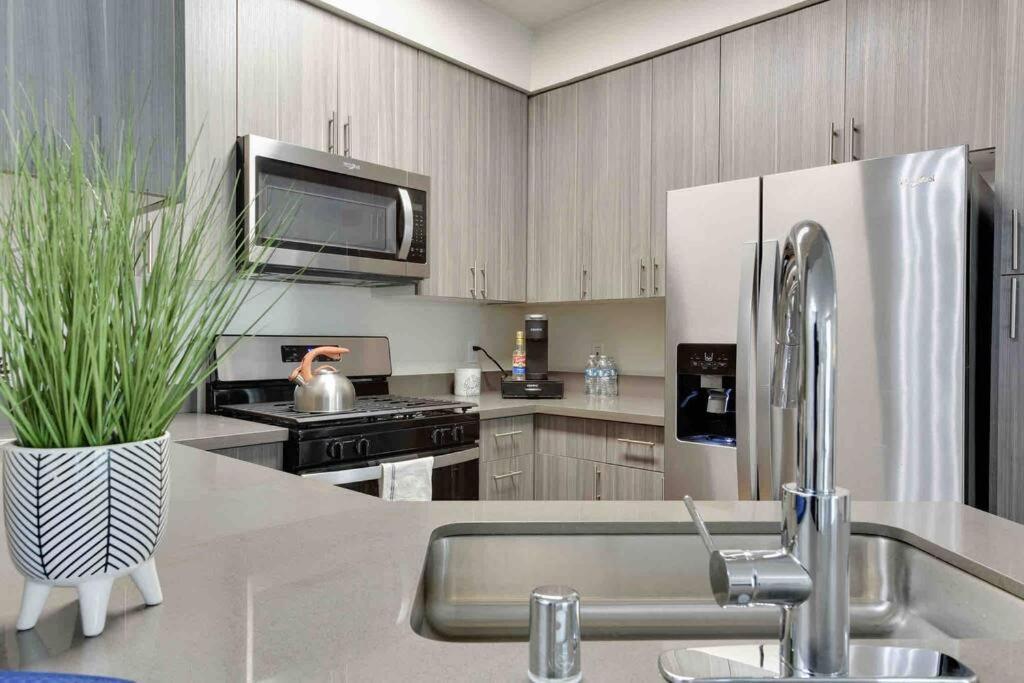 Nautical 2 Bedroom In The Of Heart Marina Del Rey Los Angeles Exterior photo